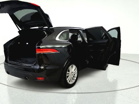 Used 2018 Jaguar F-PACE Prestige AWD/4WD image 14