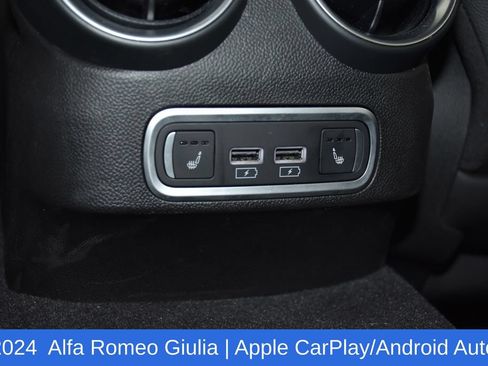 Used 2024 Alfa Romeo Giulia Sprint AWD/4WD image 27