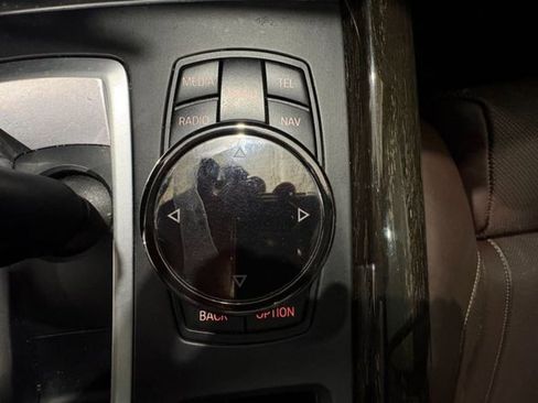 Used 2014 BMW X5 xDrive50i AWD/4WD image 30