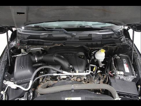 Used 2015 RAM 1500 Express w/ Black Ram 1500 Express Group AWD/4WD image 21