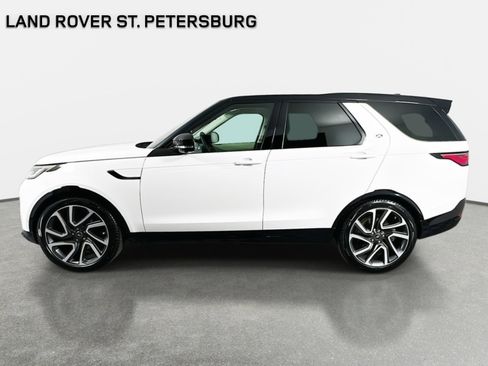 Used 2025 Land Rover Discovery Dynamic SE AWD/4WD image 8
