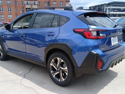 Certified 2025 Subaru Crosstrek 2.0i Premium w/ Convenience Package #2 AWD/4WD image 5
