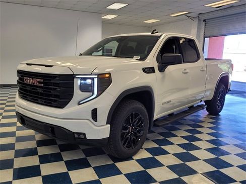 New 2026 GMC Sierra 1500 Elevation image 3