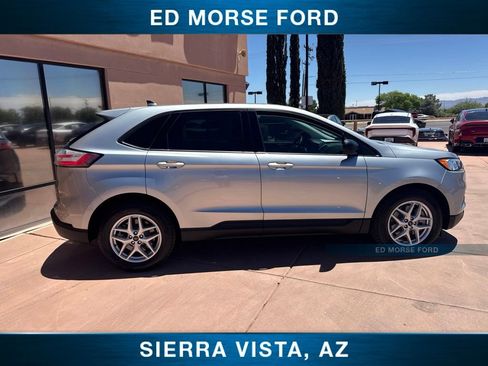 Used 2023 Ford Edge SE AWD/4WD image 11