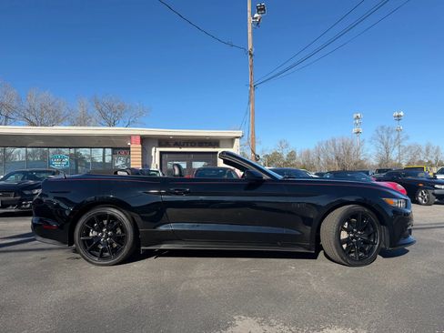 Used 2017 Ford Mustang GT Premium w/ Equipment Group 401A image 3
