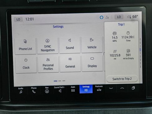 Used 2024 Ford F350 Platinum image 14