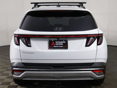 Used 2025 Hyundai Tucson SEL FWD image 13