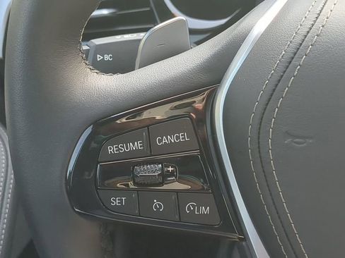 Used 2023 BMW 530i w/ Premium Package image 25