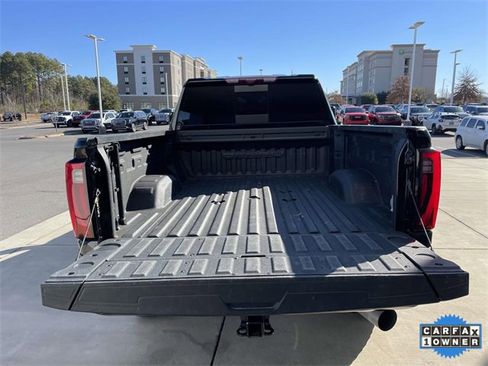 Used 2024 GMC Sierra 2500 Denali Ultimate w/ Max Trailering Package image 9