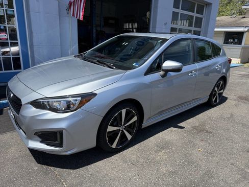 Used 2017 Subaru Impreza 2.0i Sport AWD/4WD image 4
