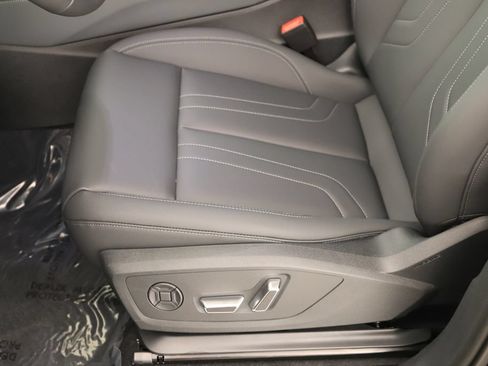 New 2026 Audi Q3 quattro 2.0T AWD/4WD image 24