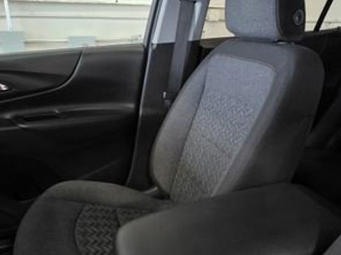 Used 2023 Chevrolet Equinox LT image 23
