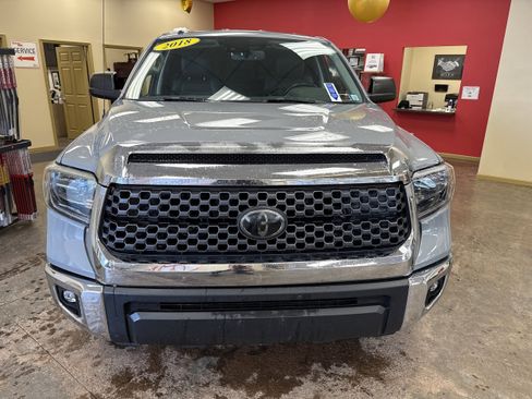 Used 2018 Toyota Tundra SR5 image 2