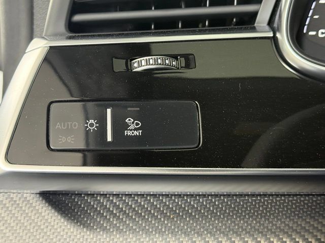 Used 2024 Audi RS Q8 w/ Black Optic Package AWD/4WD image 42