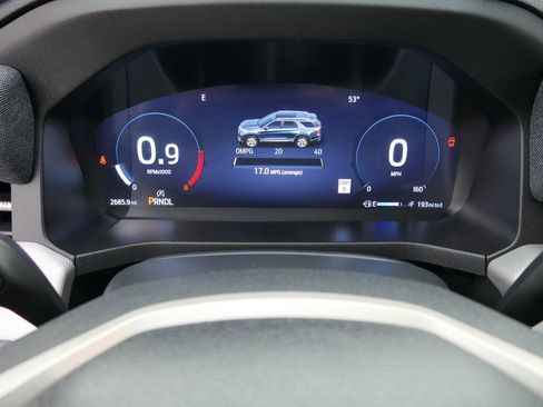 Used 2025 Ford Explorer Active w/ Active Comfort Package image 17