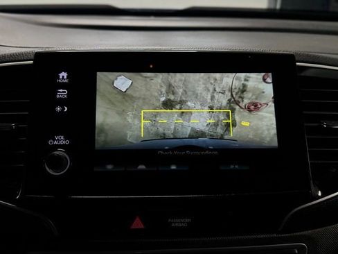 Used 2024 Honda Passport TrailSport image 38