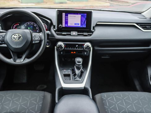 Used 2023 Toyota RAV4 XLE image 11