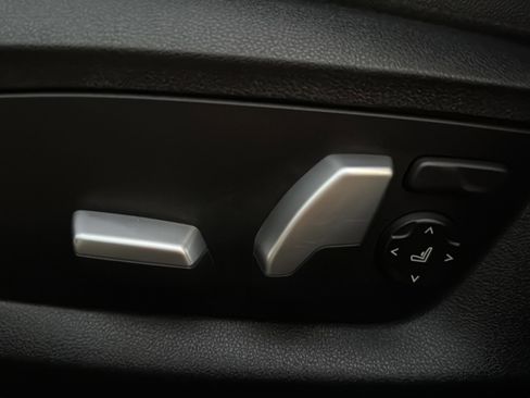 Used 2018 BMW 530i image 27