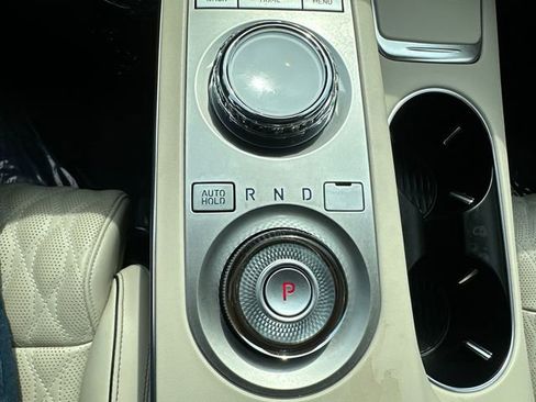 Used 2025 Genesis GV70 3.5T Sport w/ Sport Prestige Package AWD/4WD image 39