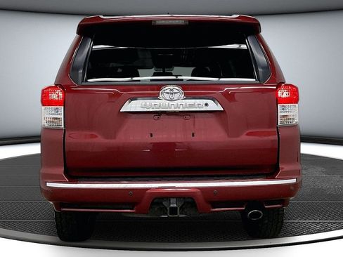 Used 2010 Toyota 4Runner Trail AWD/4WD image 5
