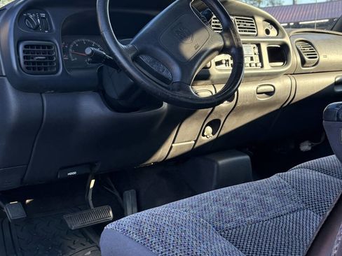 Used 2001 Dodge Ram 1500 Truck SLT 4dr Quad Cab 2WD SB image 27