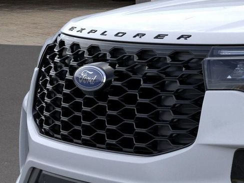 New 2026 Ford Explorer ST-Line image 17