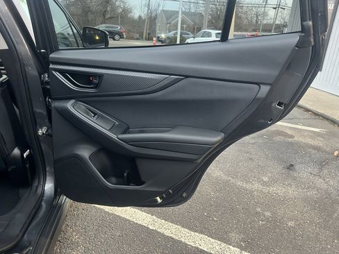 Used 2023 Subaru Crosstrek 2.0i Premium image 30