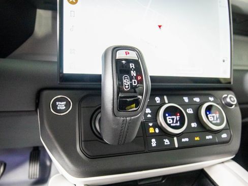 Used 2026 Land Rover Defender 130 S image 27