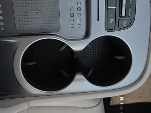 New 2026 Hyundai Ioniq 9 SEL image 29