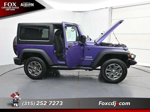 Used 2017 Jeep Wrangler Sport w/ Quick Order Package 24S AWD/4WD image 38