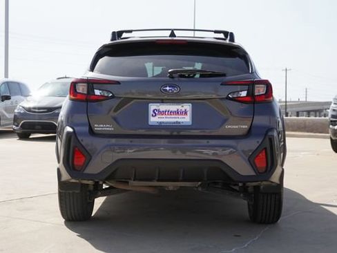 Used 2024 Subaru Crosstrek 2.5i Limited image 8