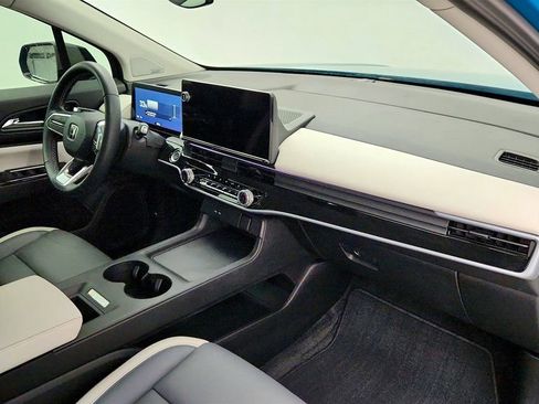 Used 2024 Honda Prologue Touring image 25