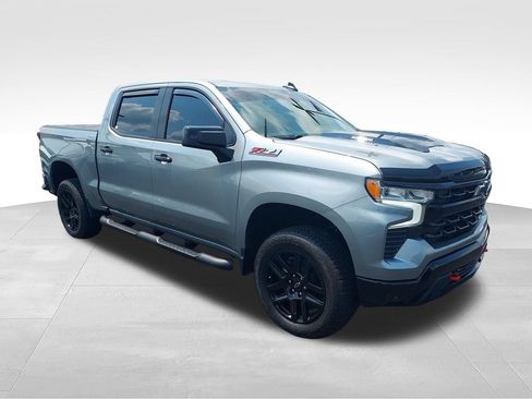 Used 2024 Chevrolet Silverado 1500 LT Trail Boss w/ Convenience Package II AWD/4WD image 7