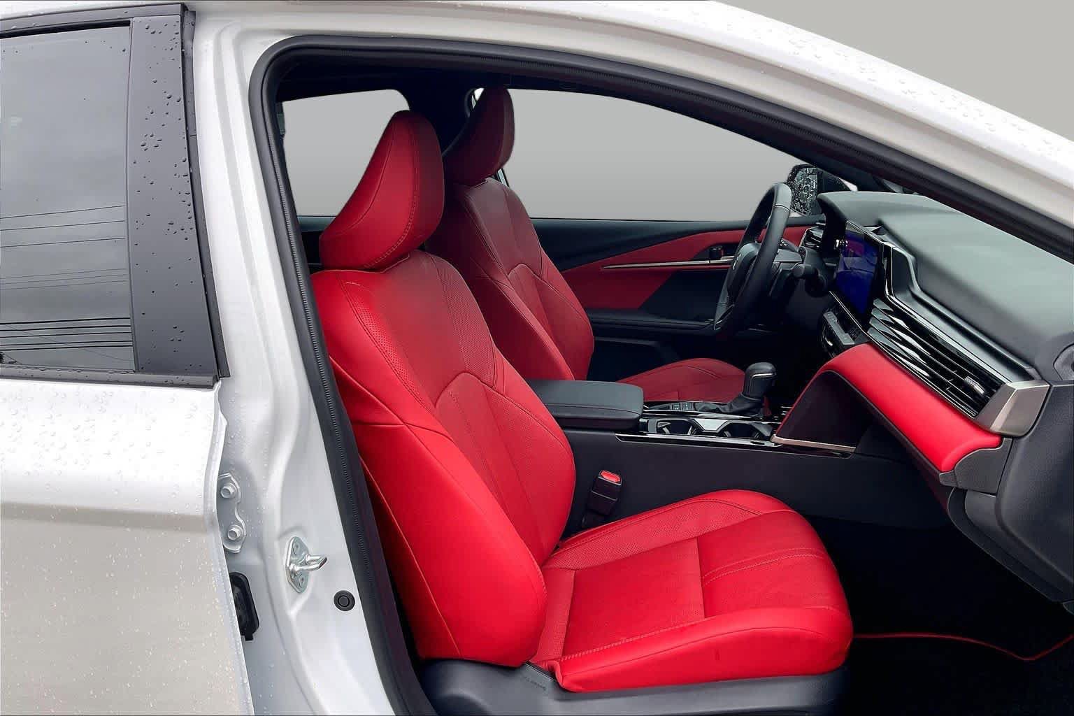 Used 2026 Toyota Camry XSE w/ Premium Plus Package FWD image 9