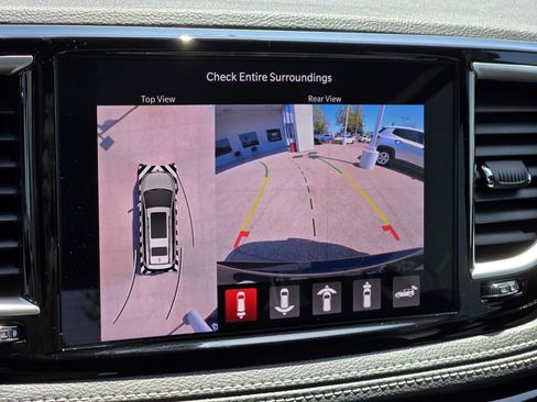 New 2025 Chrysler Pacifica Select w/ Uconnect Theater Family Group image 12