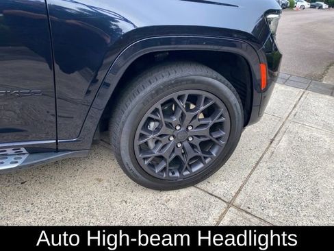 Used 2023 Jeep Grand Cherokee L Summit image 18