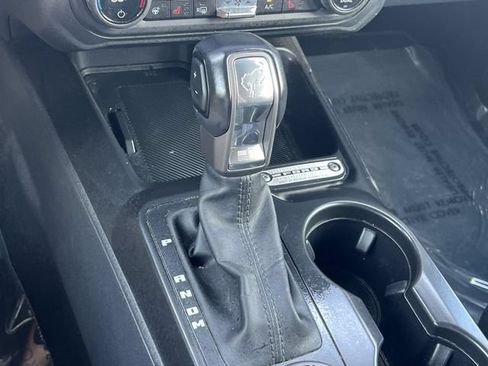 Used 2025 Ford Bronco Outer Banks AWD/4WD image 23