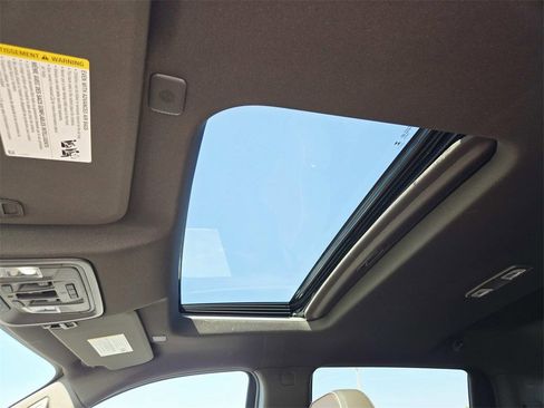 New 2026 GMC Sierra 1500 Denali image 9