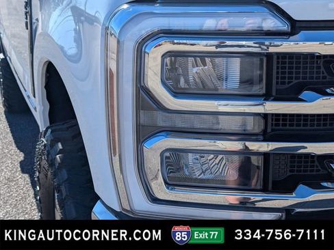 Used 2024 Ford F250 Lariat w/ Lariat Ultimate Package image 10