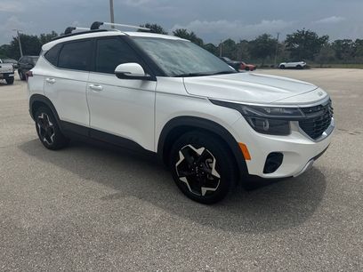Certified 2024 Kia Seltos EX