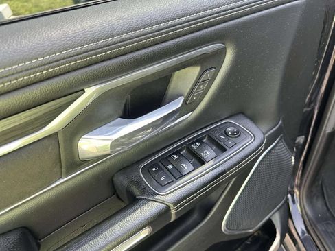 Used 2023 RAM 1500 Laramie AWD/4WD image 21