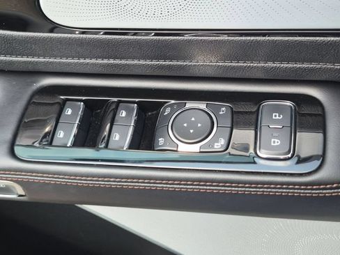 Used 2024 Lincoln Aviator Reserve w/ Equipment Group 201A AWD/4WD image 16