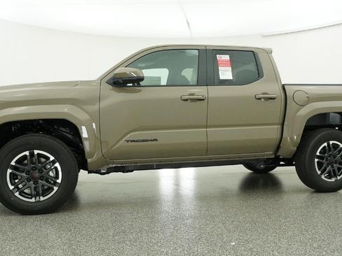 New 2026 Toyota Tacoma TRD Sport RWD image 18