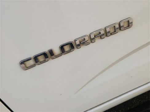 Used 2016 Chevrolet Colorado LT w/ Luxury Package, Chrome image 28