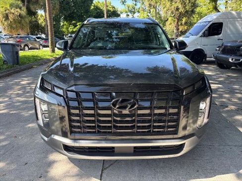 Used 2025 Hyundai Palisade SEL FWD image 3