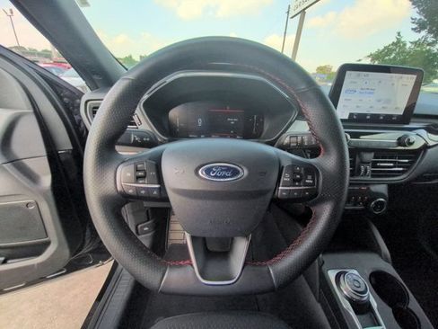 Used 2025 Ford Escape ST-Line AWD/4WD image 22