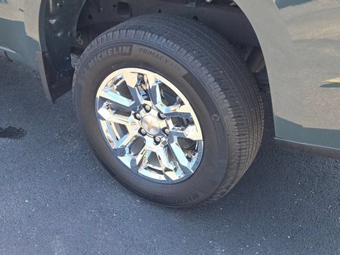 Certified 2025 Chevrolet Silverado 1500 LT AWD/4WD image 22