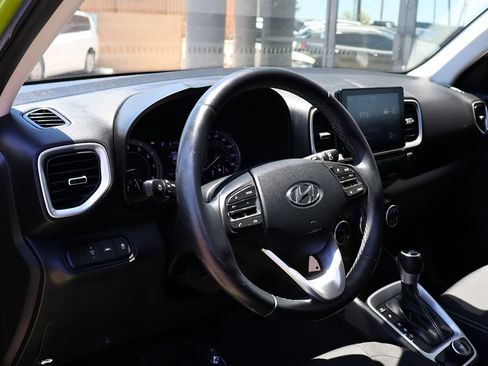 Used 2021 Hyundai Venue SEL FWD image 39