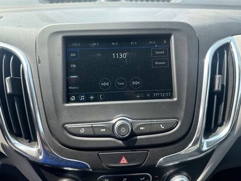 Used 2019 Chevrolet Equinox LT AWD/4WD image 2