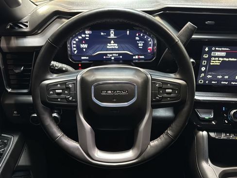 Used 2025 GMC Sierra 3500 Denali w/ Denali Reserve Package AWD/4WD image 16